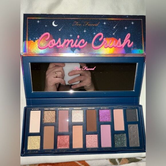 TOO FACED Cosmic Crush High-Pigment Eye Shadow Palette- NWT - Picture 11 of 12
